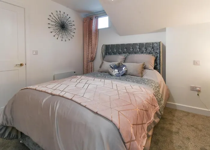 Woodland View * York